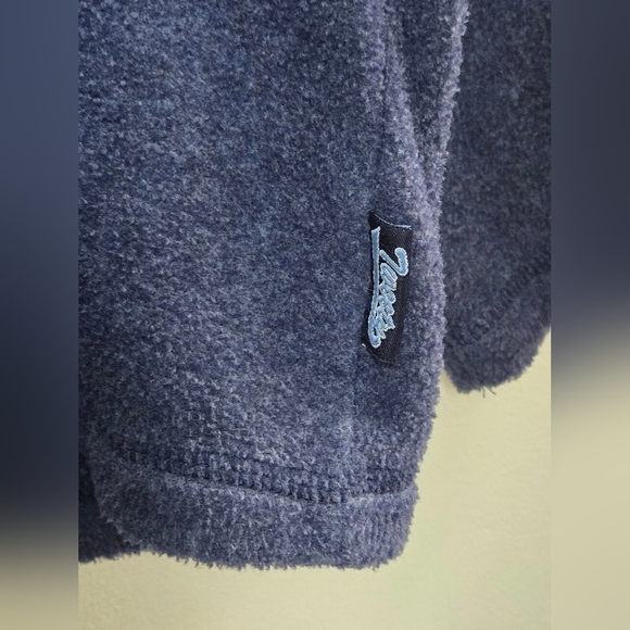 Vintage Women's Looney Tunes Tweety Bird V-Neck Fleece Pullover, Large - Picture 4 of 4